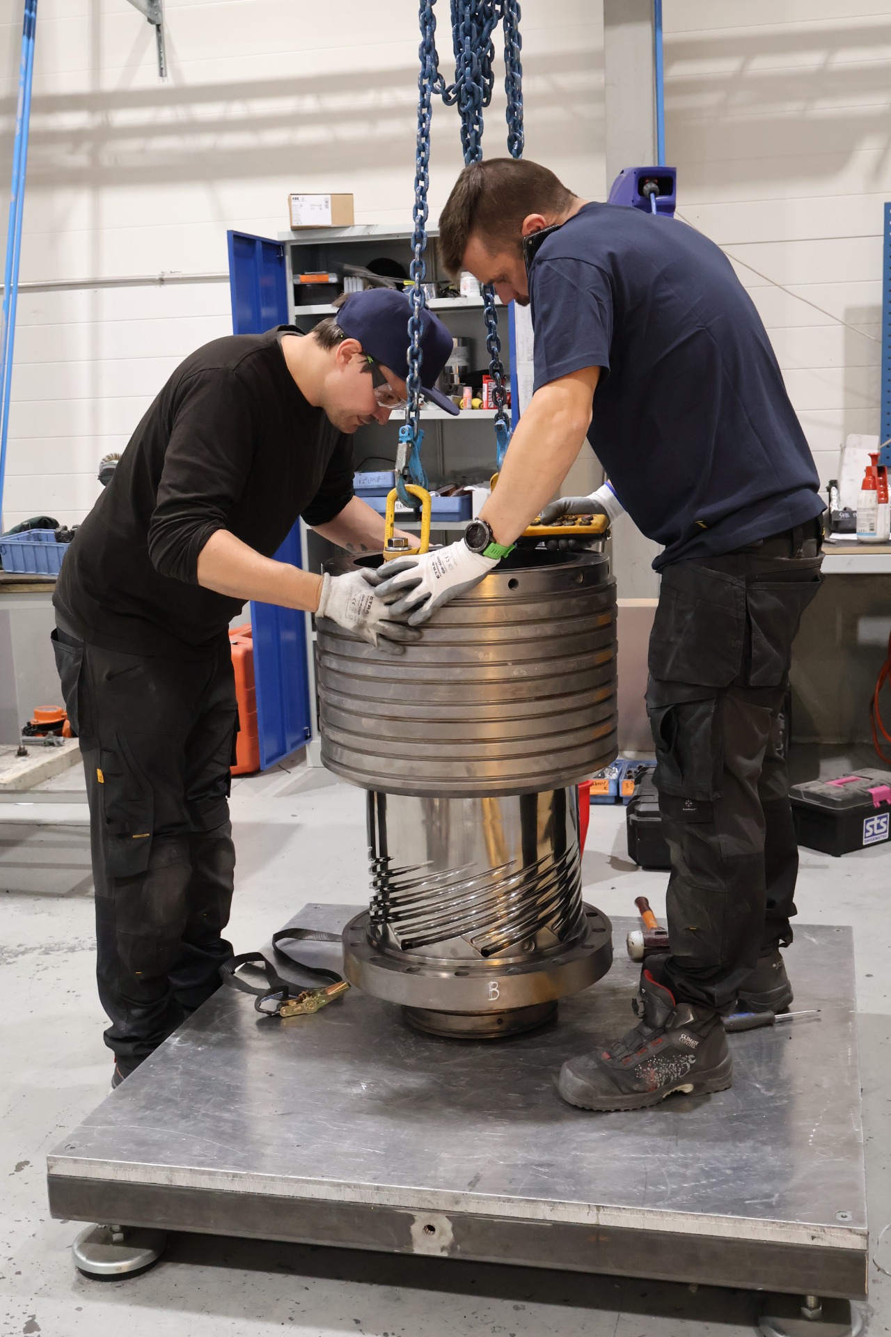 Die head refurbishment for improved performance and extended tool life